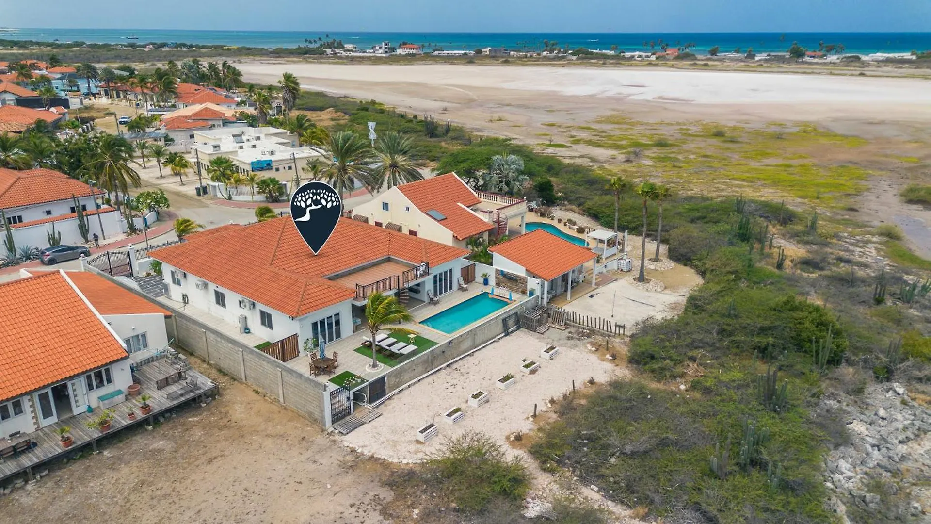Salina Breeze Sea View Villa & Rooftop By Bocobay Palm Beach